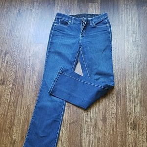 Q-baby booty-up Wranglers